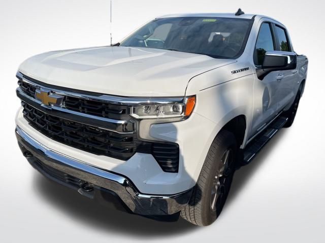 2022 Chevrolet Silverado 1500 LT photo 3