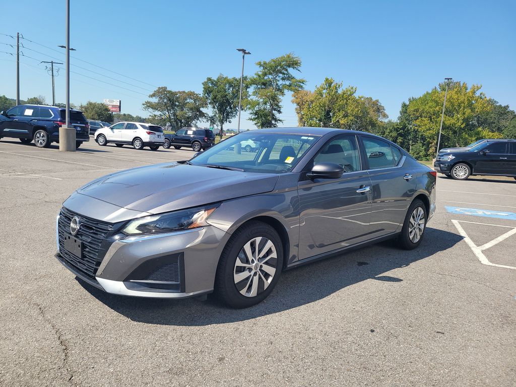 2024 Nissan Altima 2.5 S photo 7