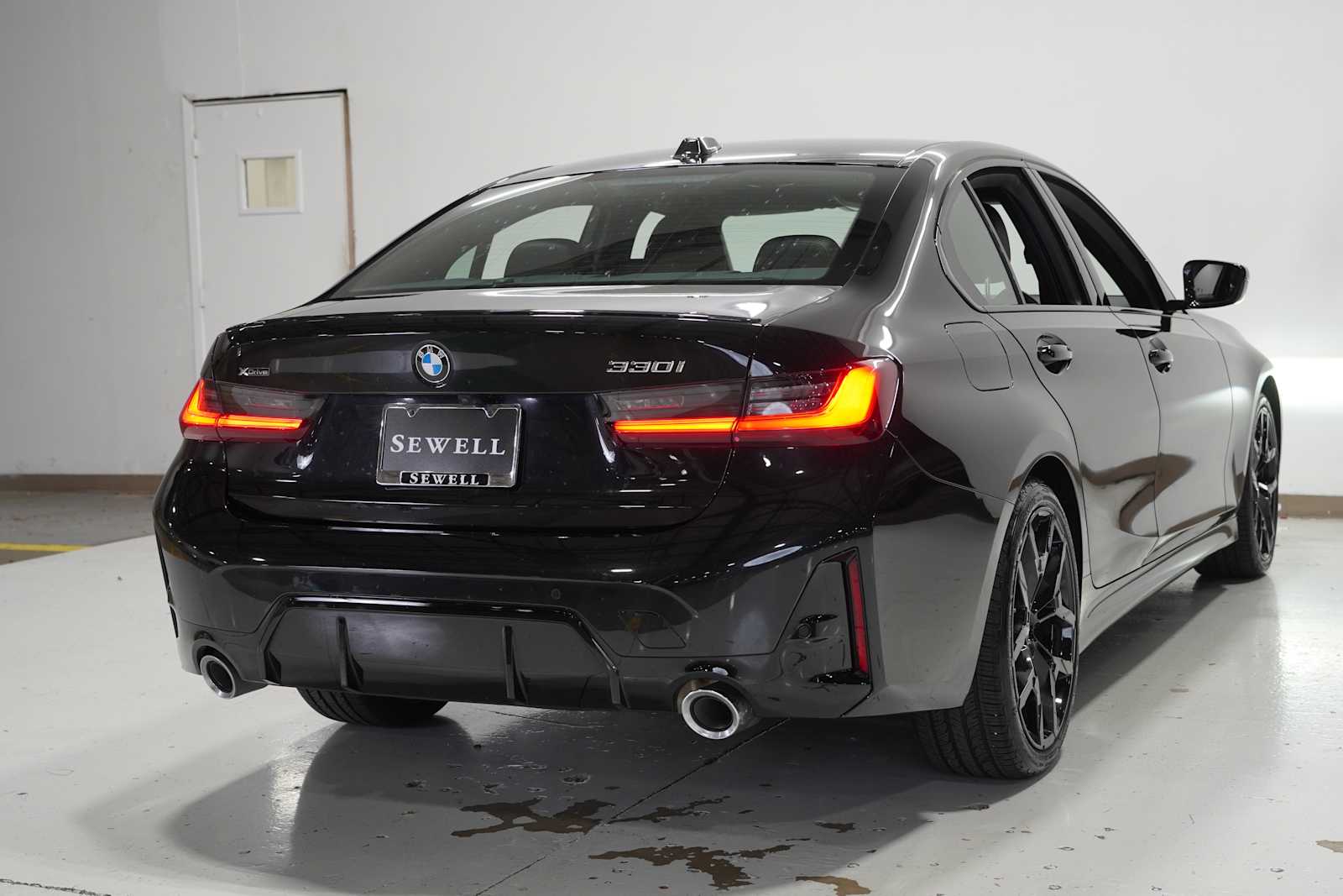 2025 Bmw 330i xDrive photo 4