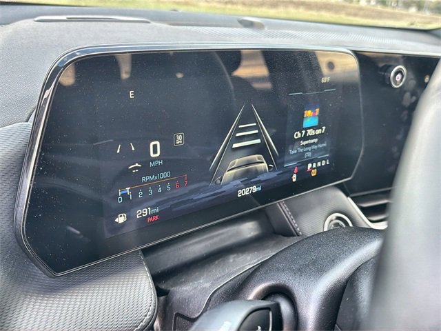 2025 Chevrolet Equinox LT photo 3