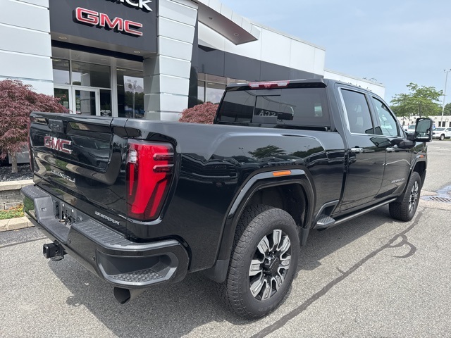2024 Gmc Sierra 2500 HD Denali photo 2