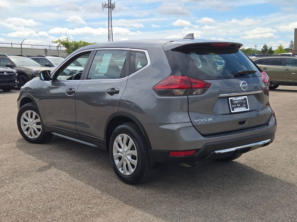 2020 Nissan Rogue S photo 12