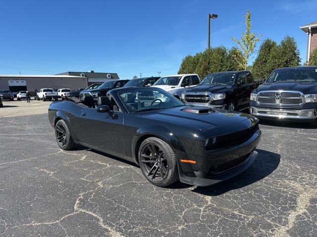 2023 Dodge Challenger R/T Scat Pack Widebody photo 2