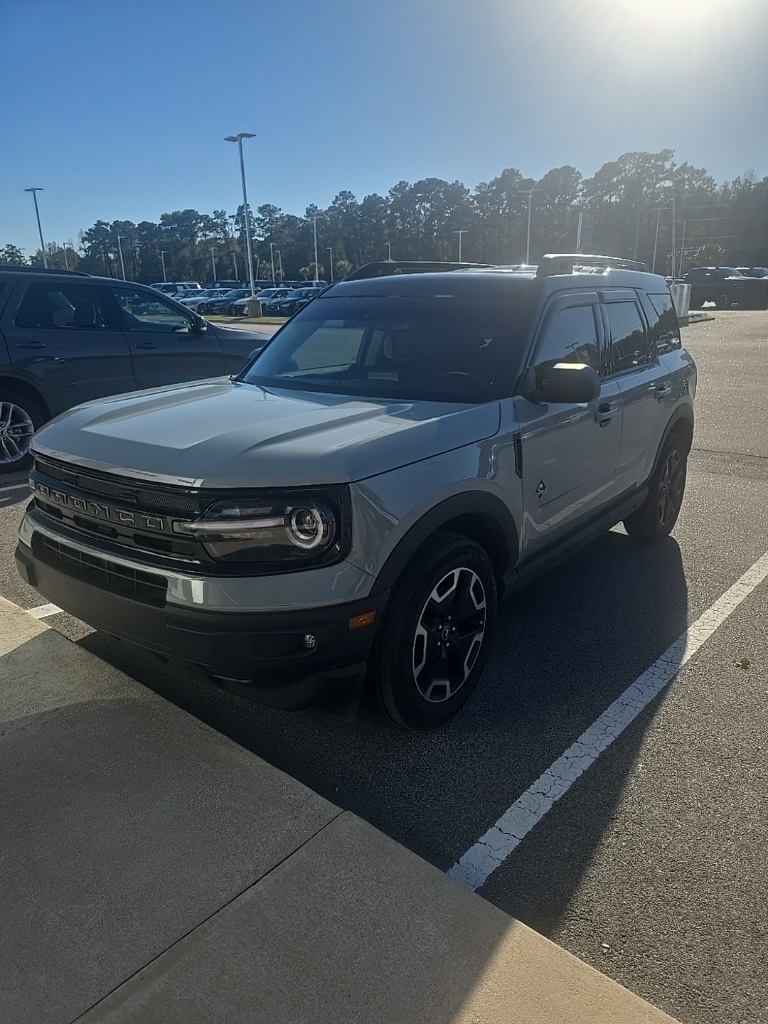 2022 Ford Bronco Sport Outer Banks photo 3