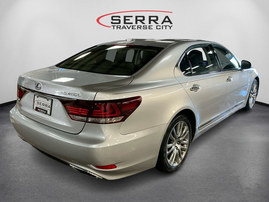 2014 Lexus LS 460 L photo 5
