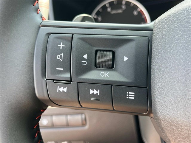 2026 Nissan Rogue SV photo 23