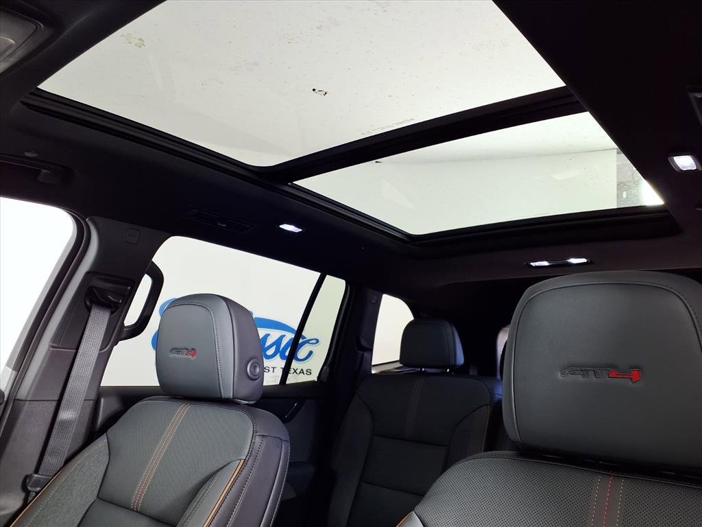 2026 Gmc Acadia AT4 photo 6