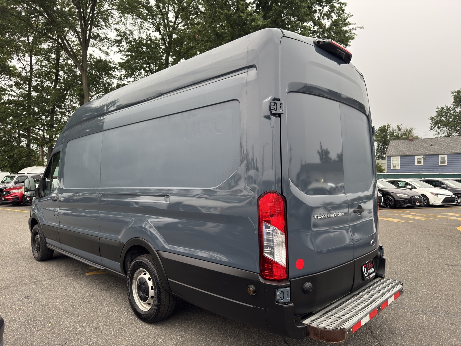 2019 Ford Transit photo 3