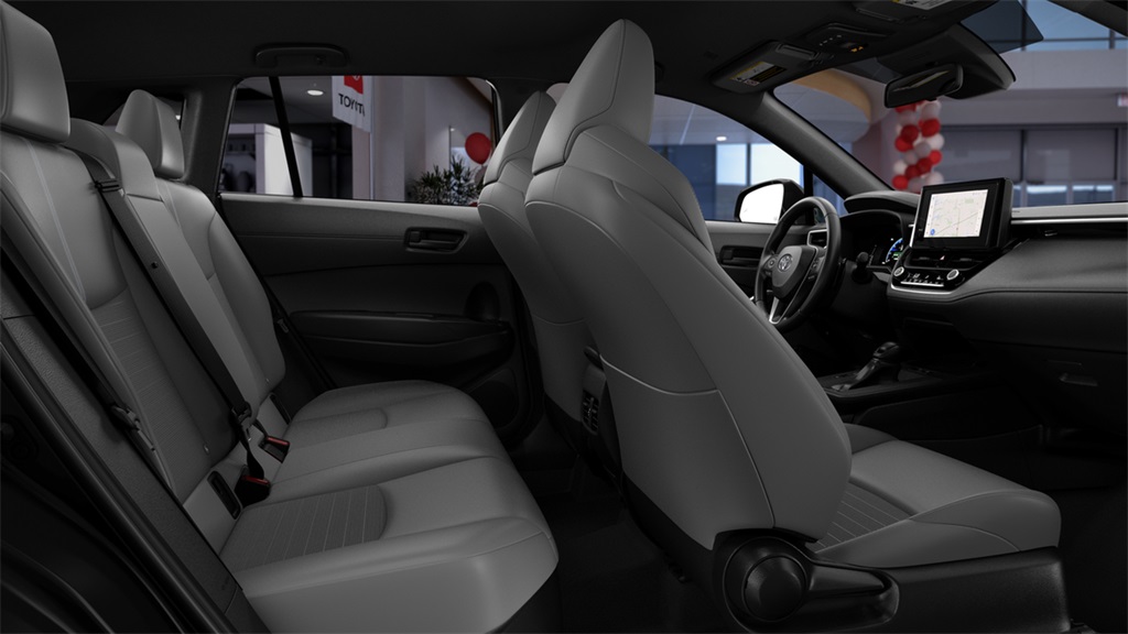 2026 Toyota Corolla Cross SE photo 14