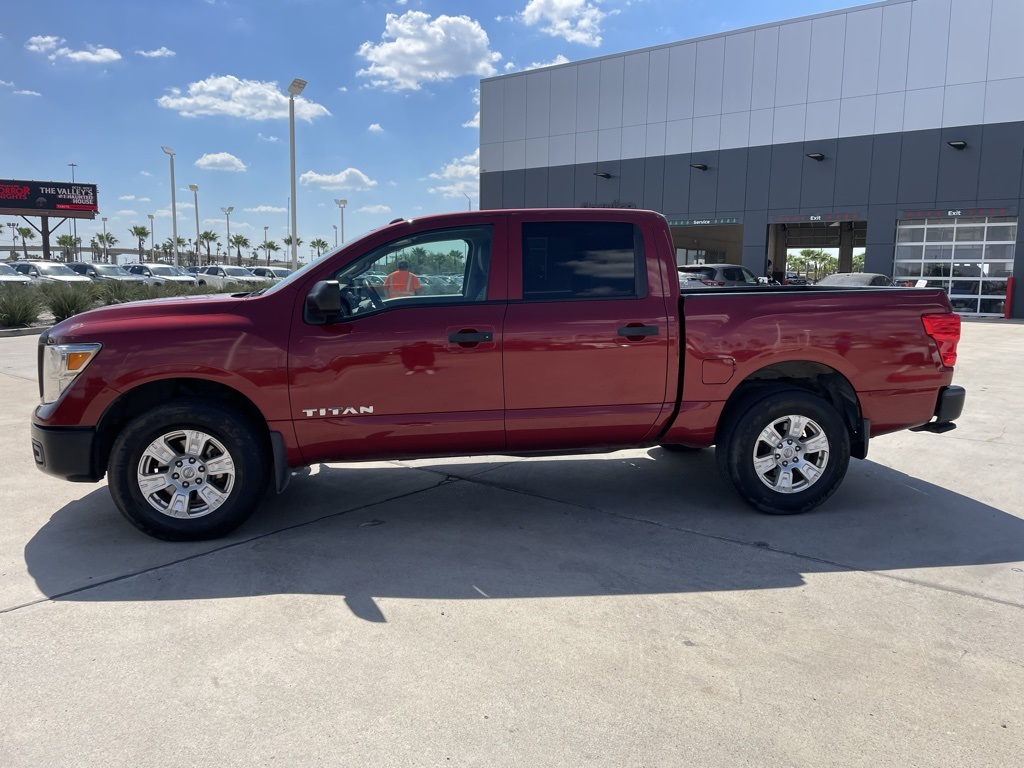 2019 Nissan Titan S photo 2