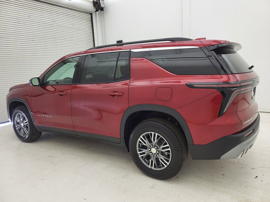 2026 Chevrolet Traverse photo 16