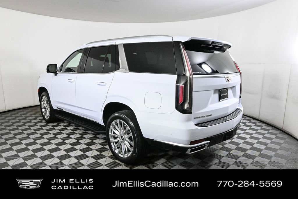 2022 Cadillac Escalade Premium Luxury photo 2