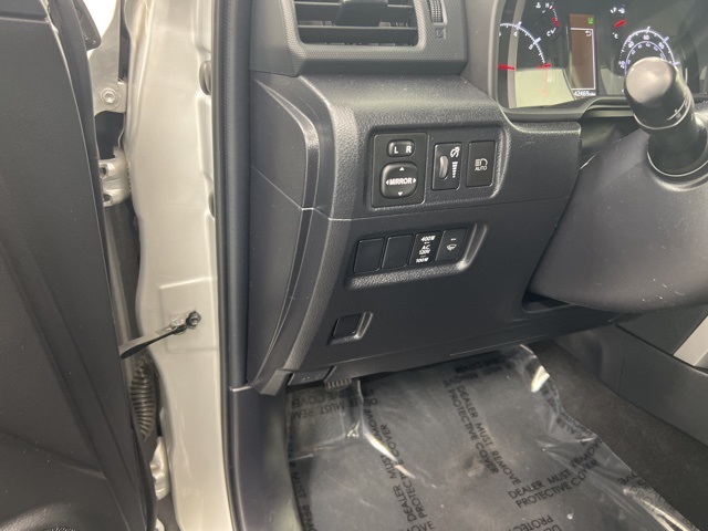 2022 Toyota 4Runner SR5 Premium photo 12