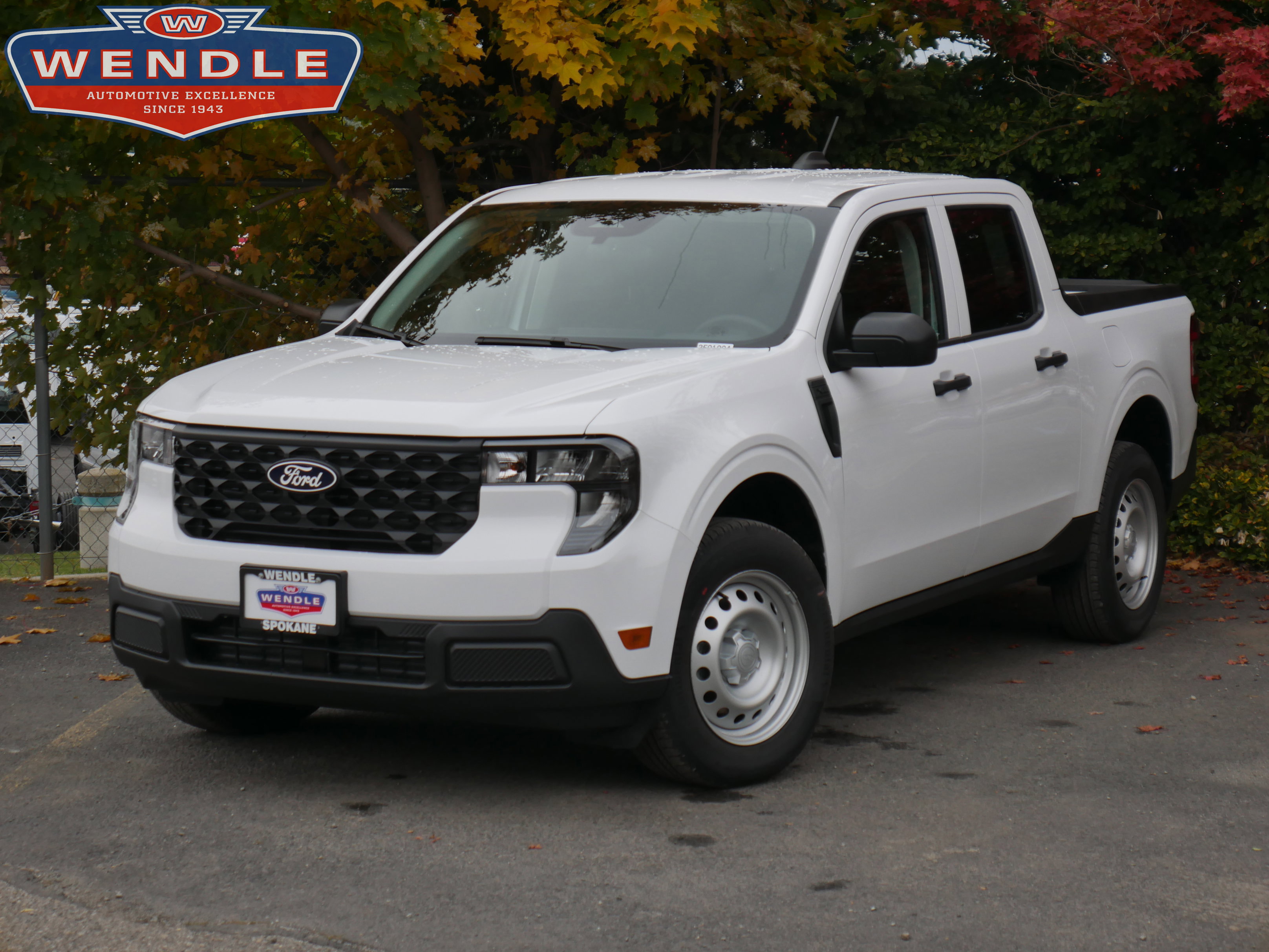 2025 Ford Maverick XL's photo