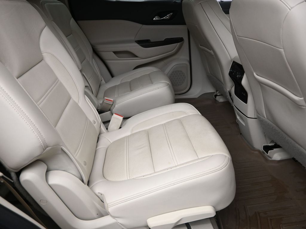 2020 Gmc Acadia Denali photo 6