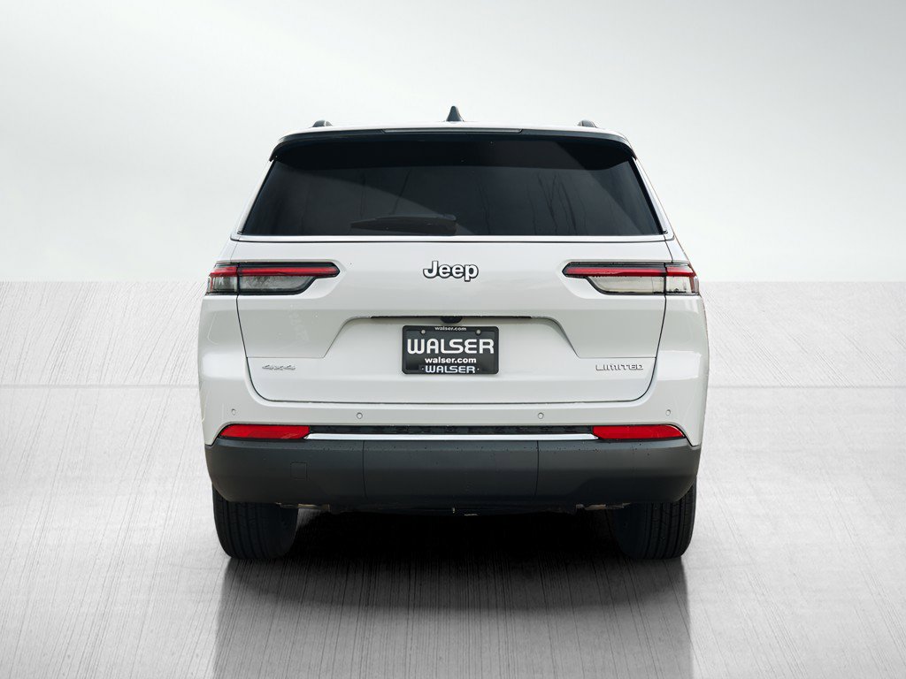 2025 Jeep Grand Cherokee Limited photo 4