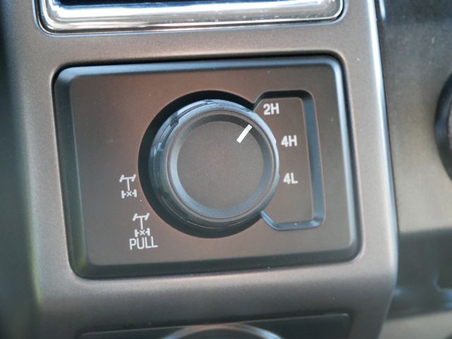 2016 Ford F-150 XLT photo 13