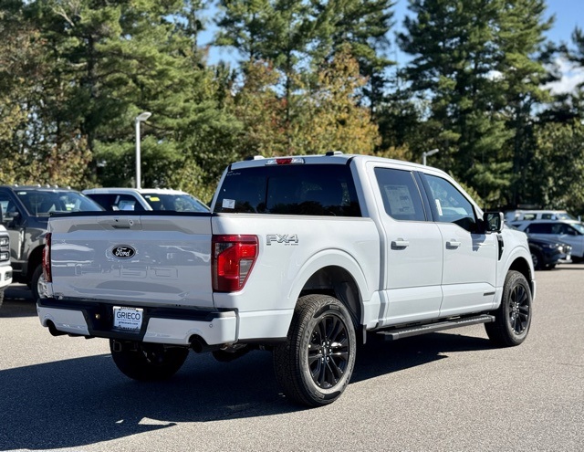 2025 Ford F-150 XLT photo 3