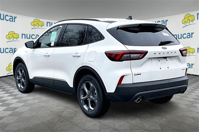 2025 Ford Escape ST-Line photo 3