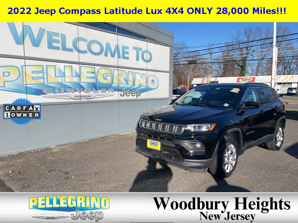 2022 Jeep Compass Latitude Lux's photo