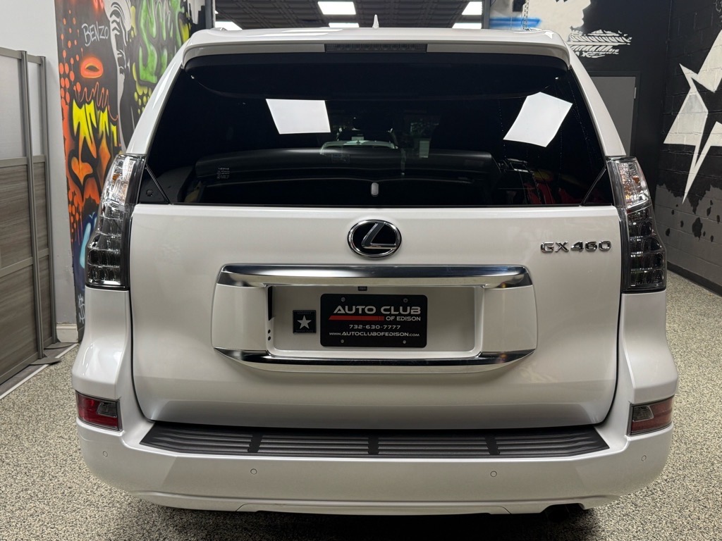 2023 Lexus GX 460 Premium photo 4
