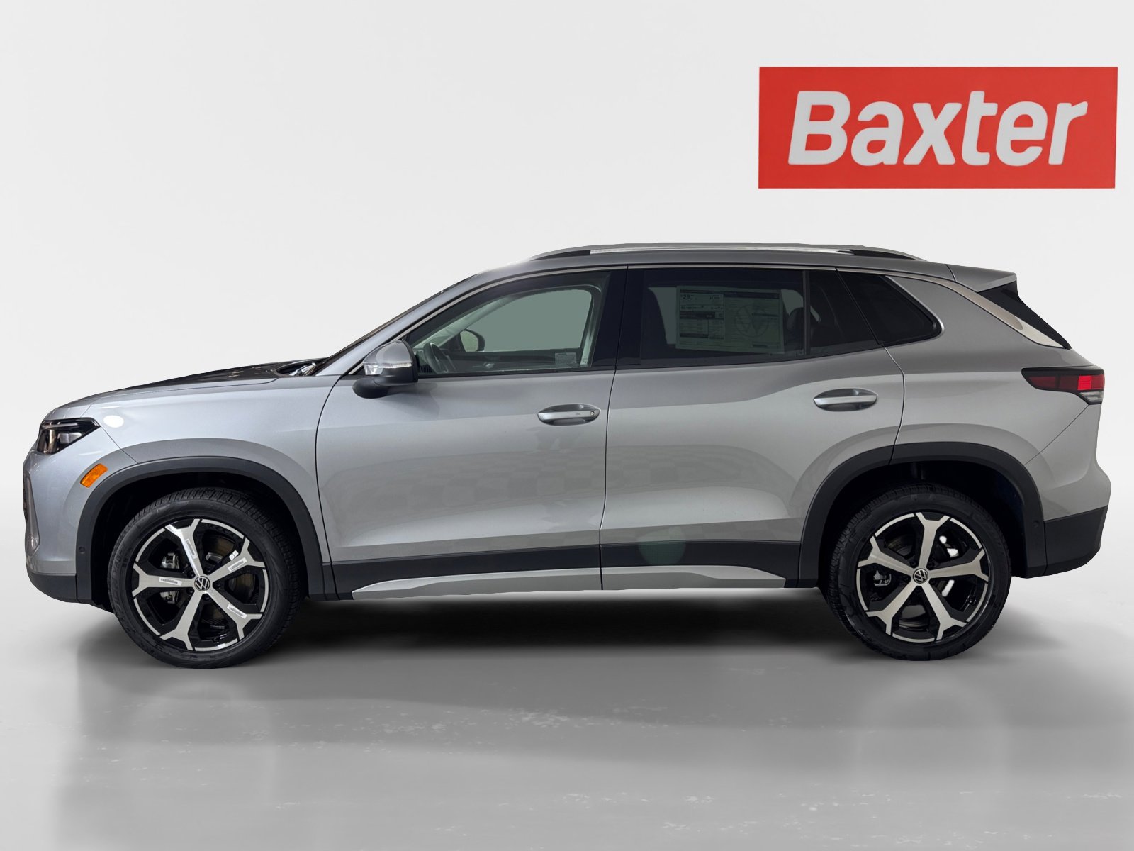 2025 Volkswagen Tiguan SE photo 3