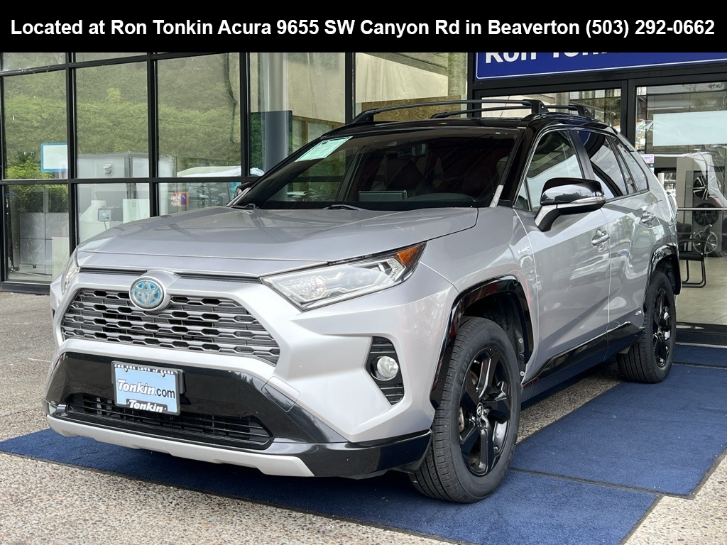 2019 Toyota RAV4 Hybrid XSE photo 4