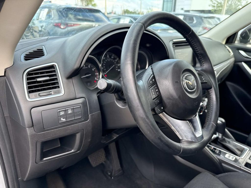2016 Mazda CX-5 Touring photo 20