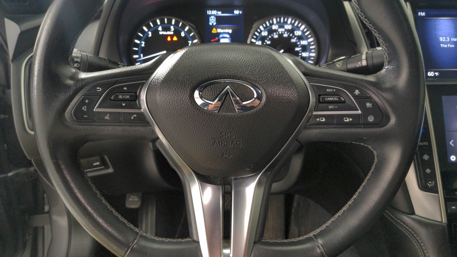 Used 2022 Graphite Shadow INFINITI LUXE image 16