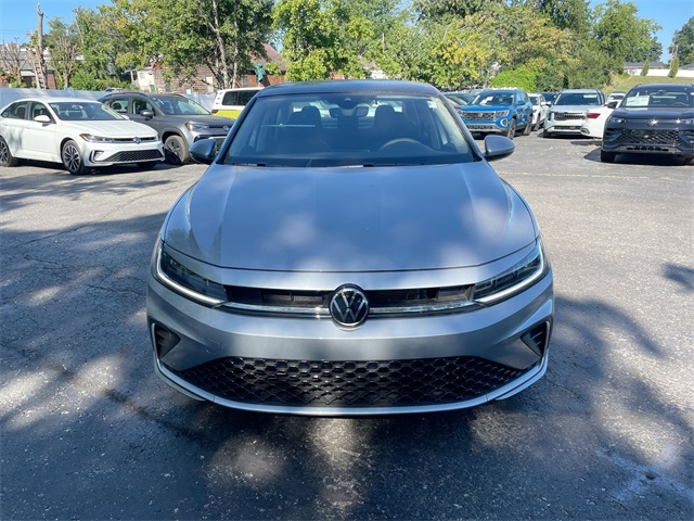 2025 Volkswagen Jetta 1.5T SE photo 25