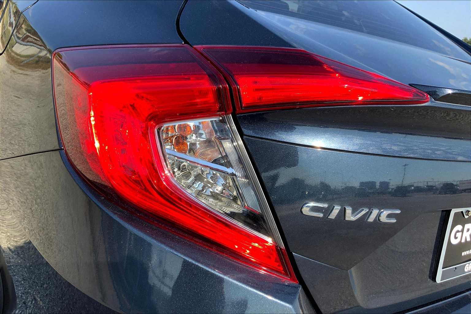2020 Honda Civic EX photo 27