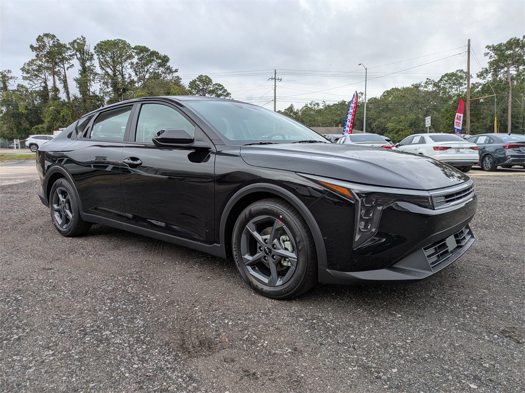 2025 Kia K4 LXS's photo