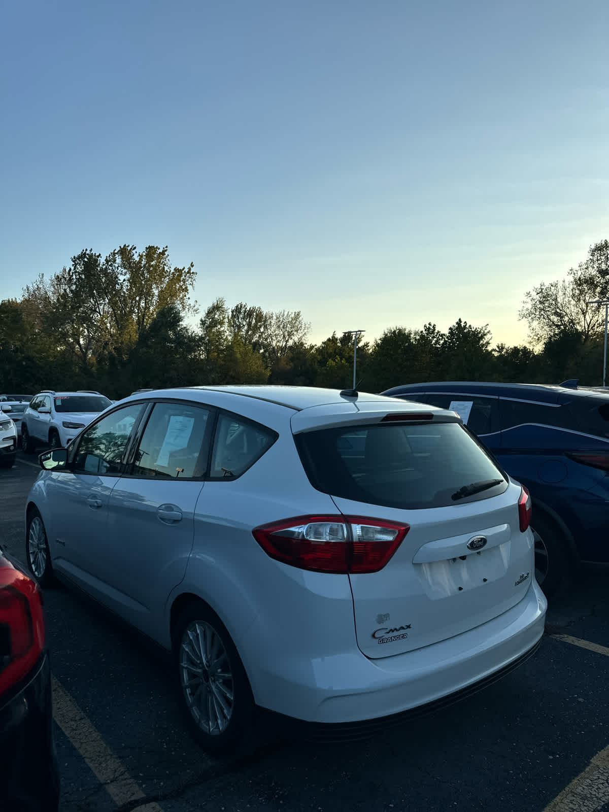 2014 Ford C-Max Hybrid SE photo 3