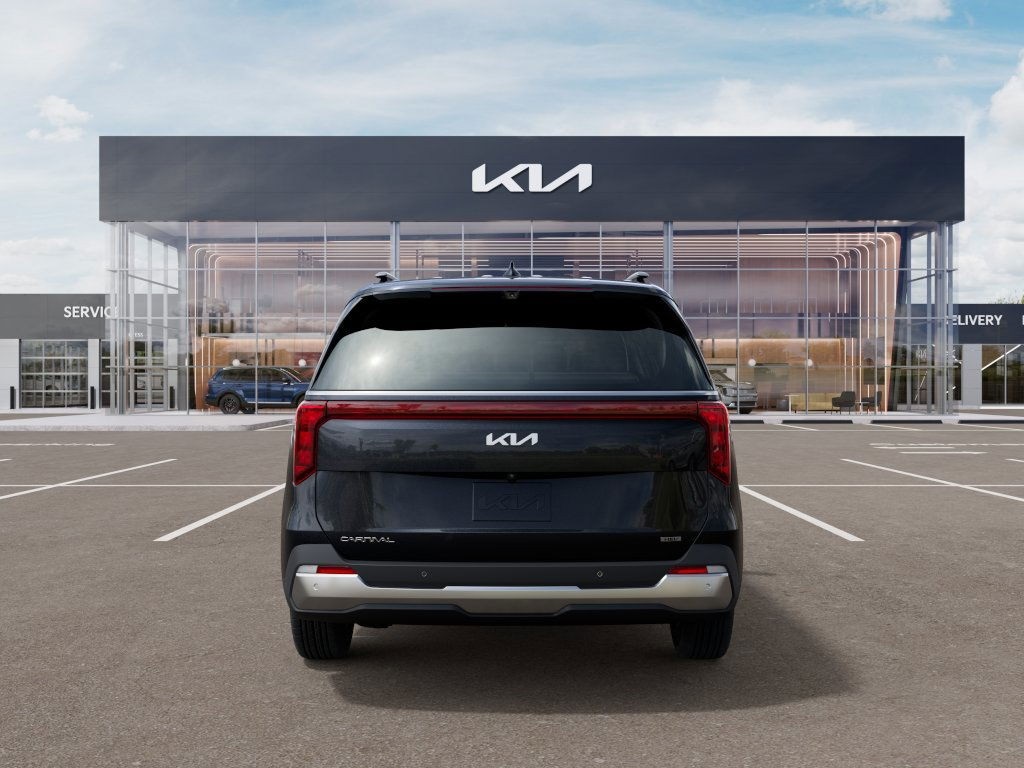 2025 Kia Carnival SX photo 4