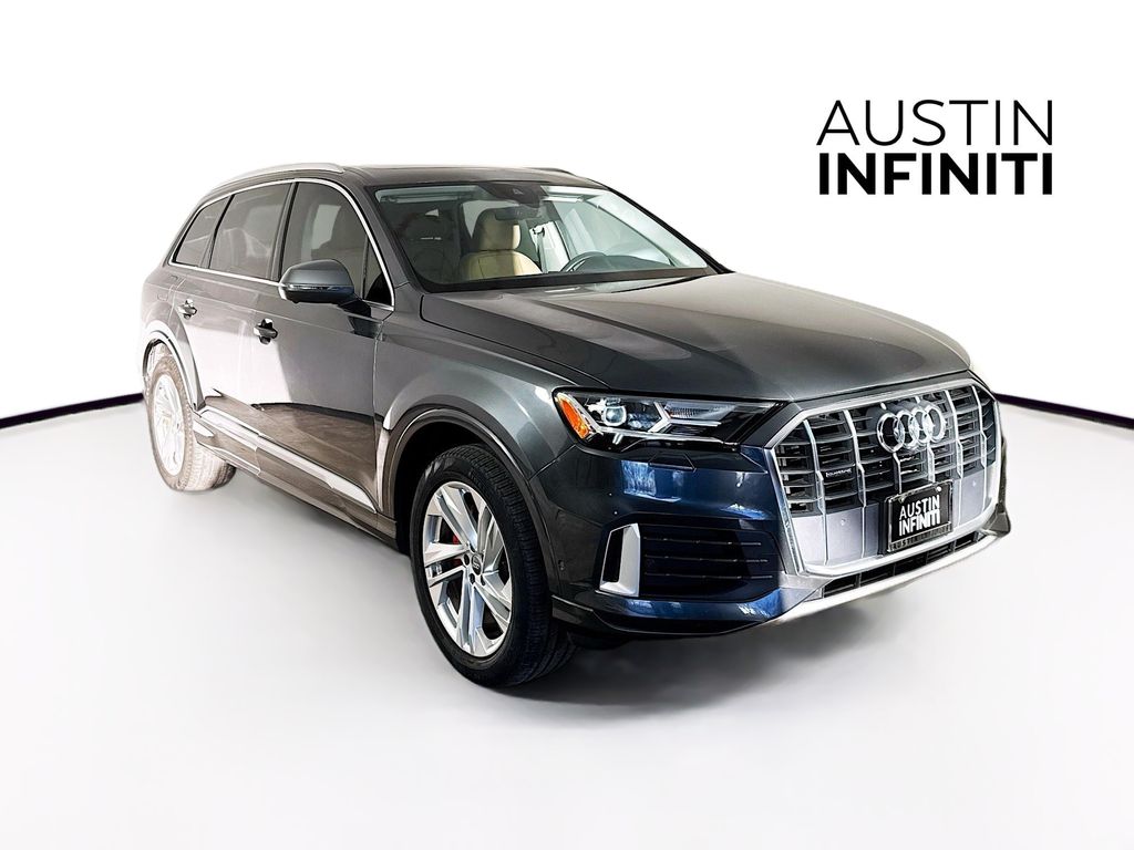 2020 Audi Q7 Premium Plus's photo