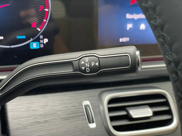 2026 Mercedes Benz GLS 580 4MATIC photo 19