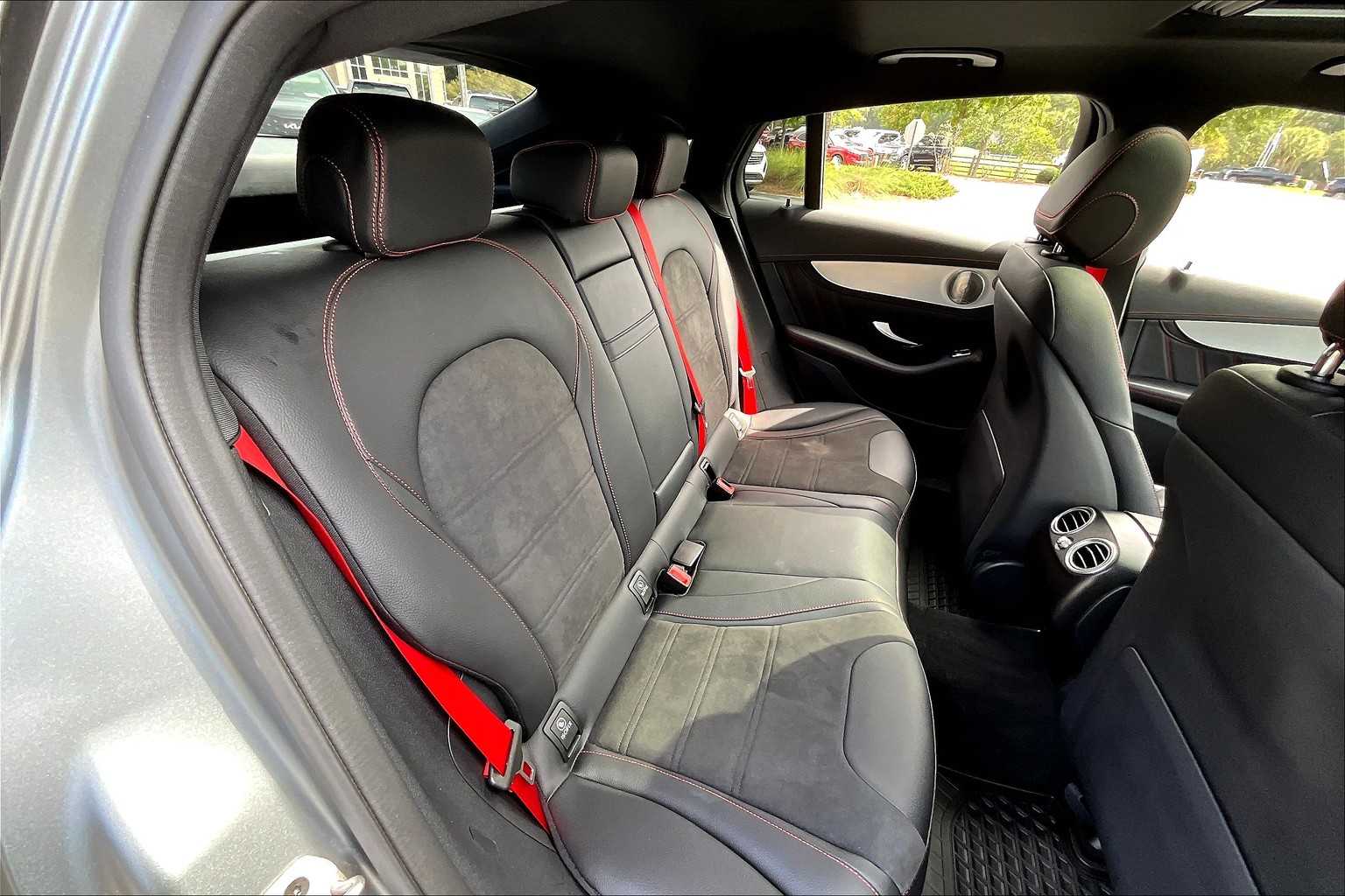 2023 Mercedes Benz GLC AMG 43 4MATIC photo 19