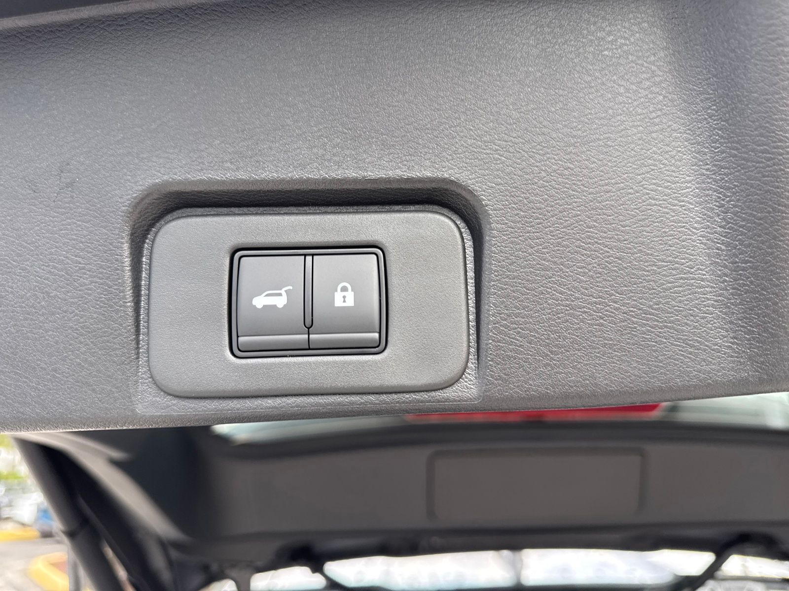 2026 Nissan Rogue SV photo 23