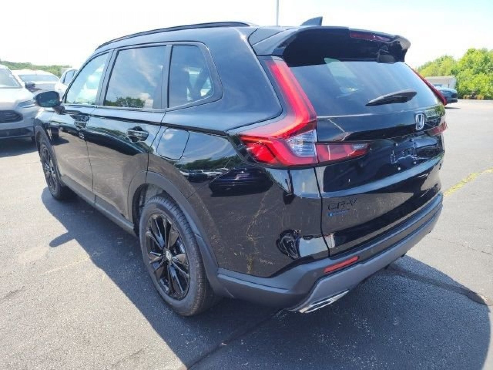 2026 Honda CR-V Hybrid Sport Touring photo 4