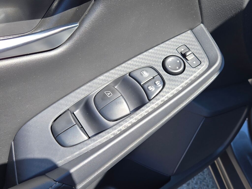 2023 Nissan Sentra SV photo 19