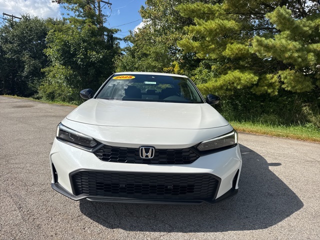 2025 Honda Civic Sport photo 2