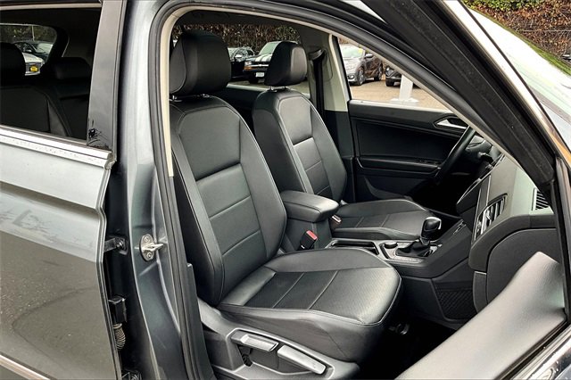 2020 Volkswagen Tiguan SE photo 7