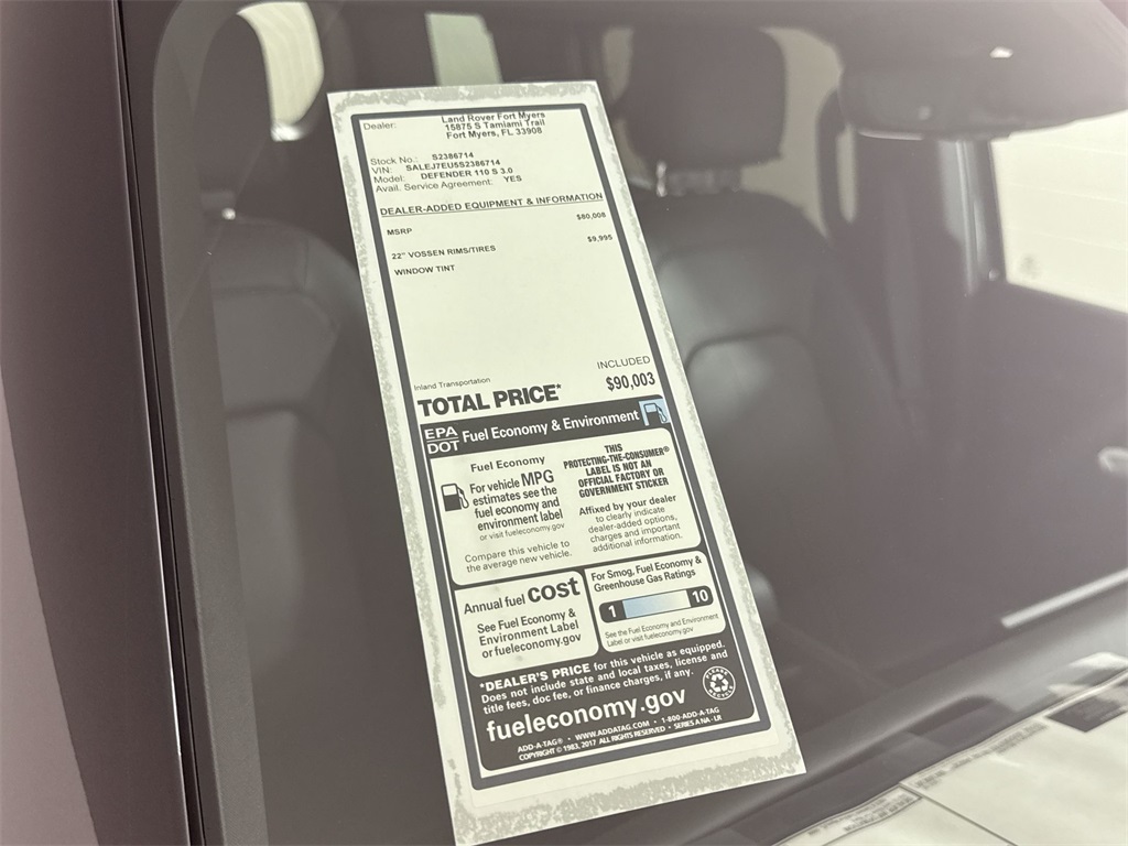2025 Land Rover Defender 110 S photo 19