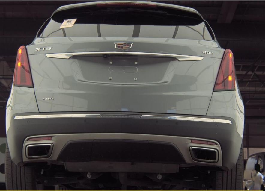 2024 Cadillac XT5 Premium Luxury photo 2