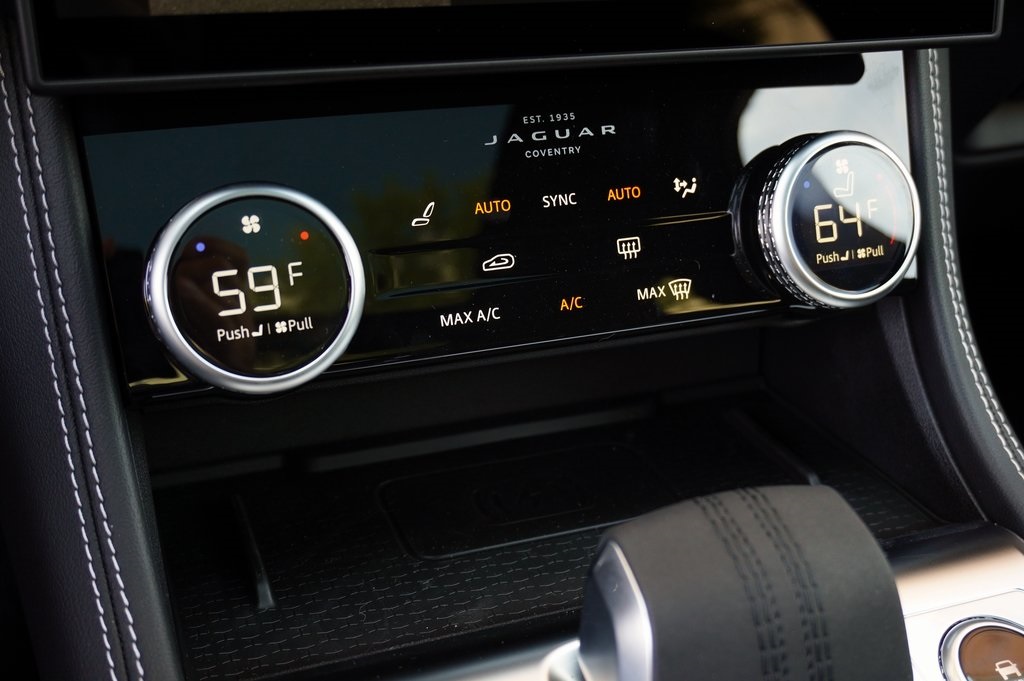 2026 JAGUAR F-PACE - Image 27