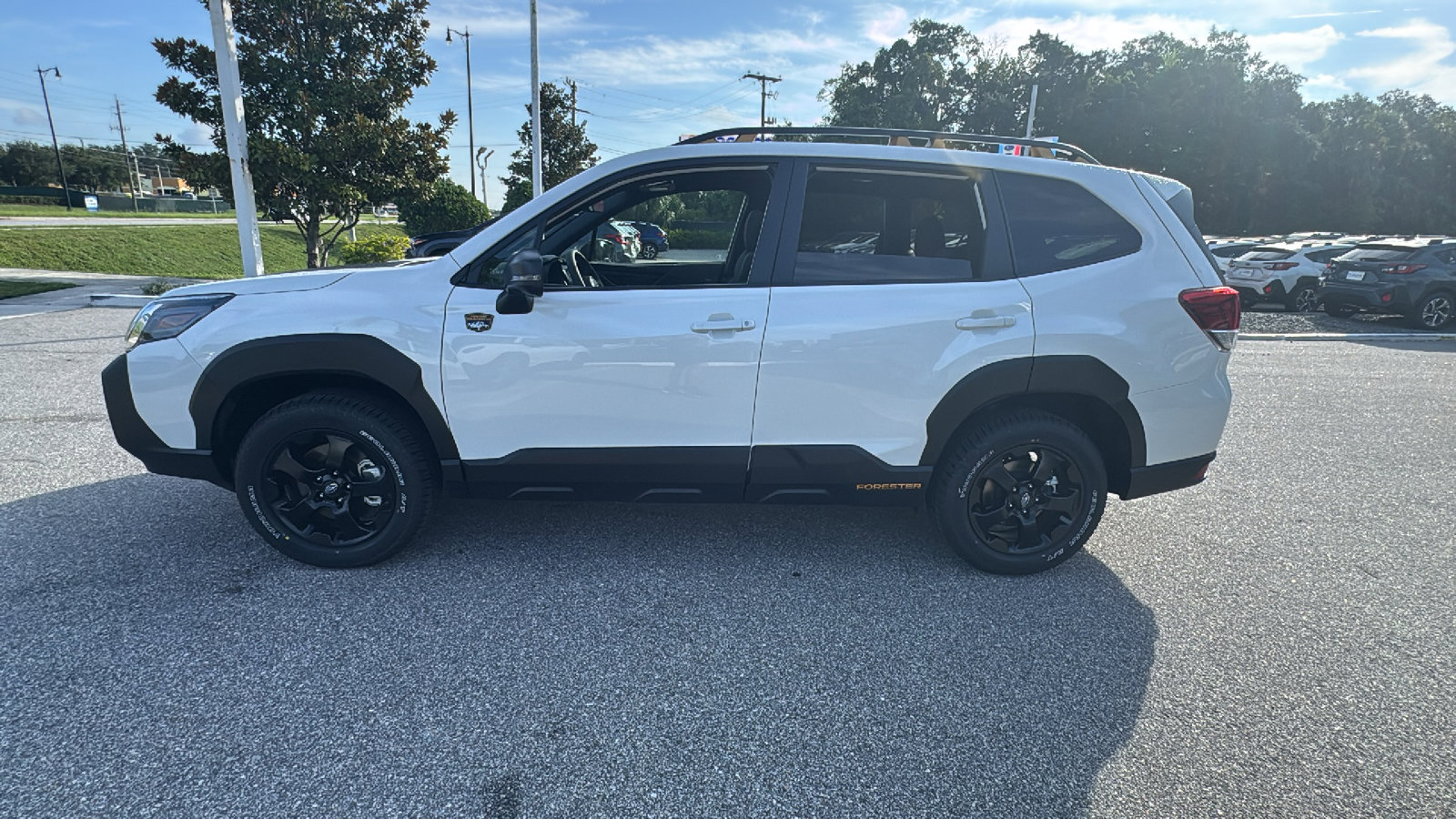 2025 Subaru Forester Wilderness photo 2