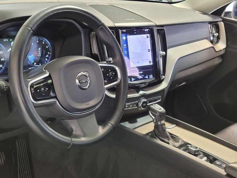 2021 Volvo XC60 T5 Inscription photo 10