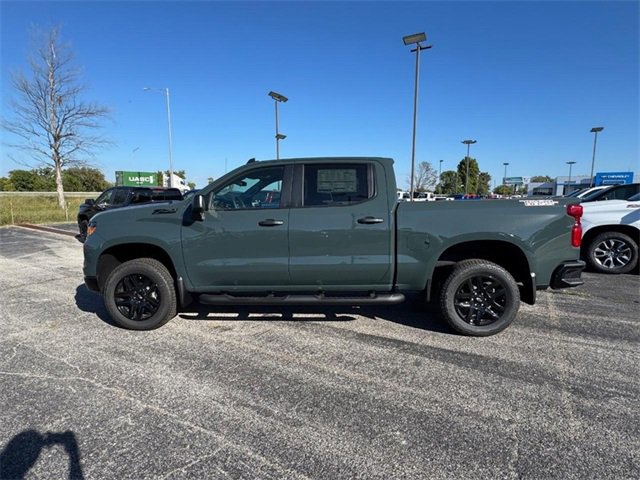 2026 Chevrolet Silverado 1500 Custom Trail Boss photo 2