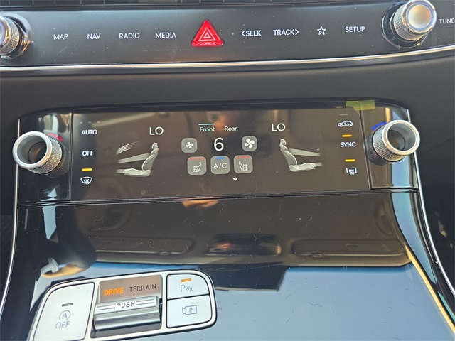 2026 Genesis GV70 2.5T photo 18
