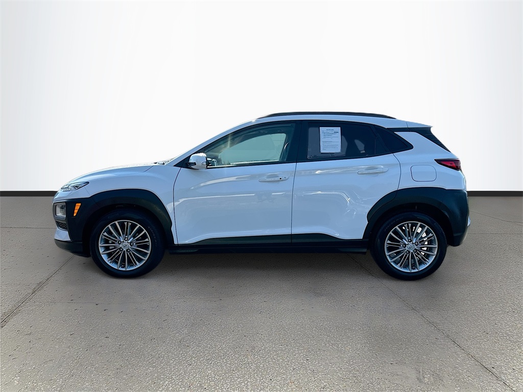 2021 Hyundai Kona SEL Plus photo 3